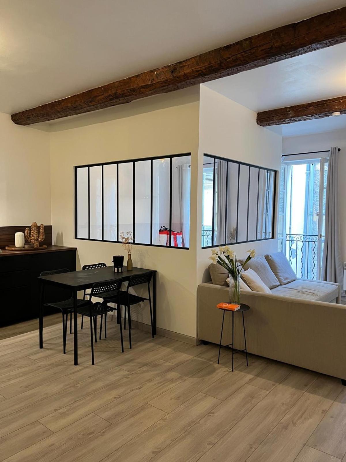 Apartament Beau Loft Au Coeur De Tulon Zewnętrze zdjęcie