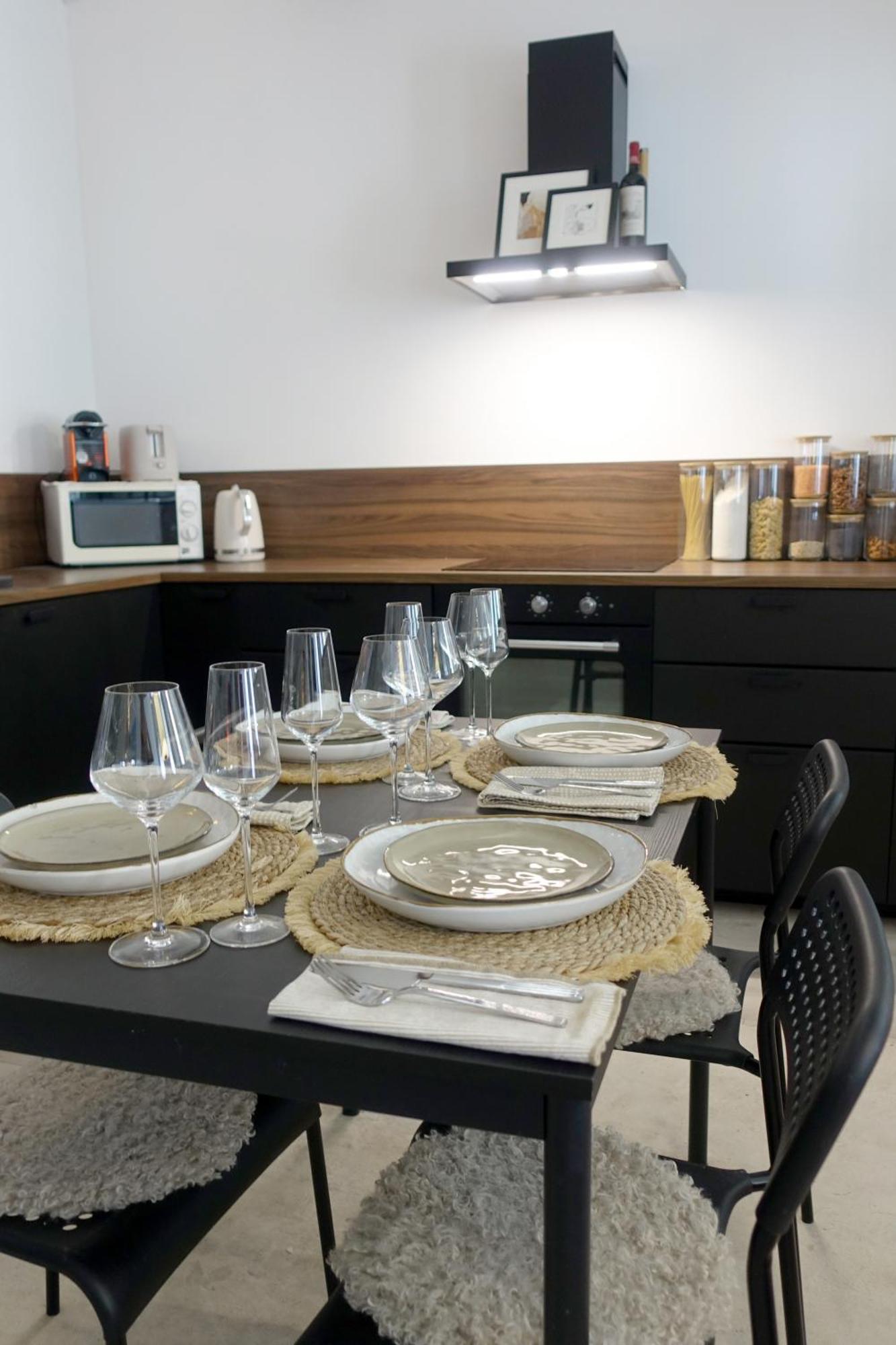 Apartament Beau Loft Au Coeur De Tulon Zewnętrze zdjęcie